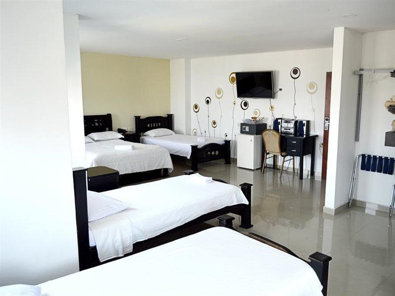 Hotel Intersuites Barranquilla  Ngoại thất bức ảnh