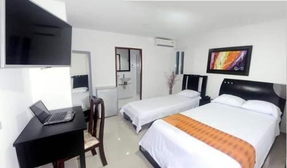 Hotel Intersuites Barranquilla  Ngoại thất bức ảnh