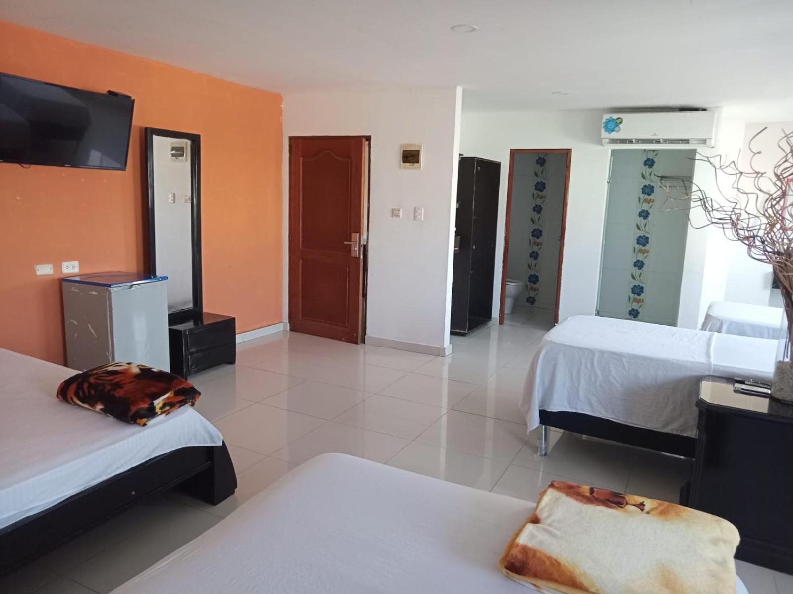 Hotel Intersuites Barranquilla  Ngoại thất bức ảnh