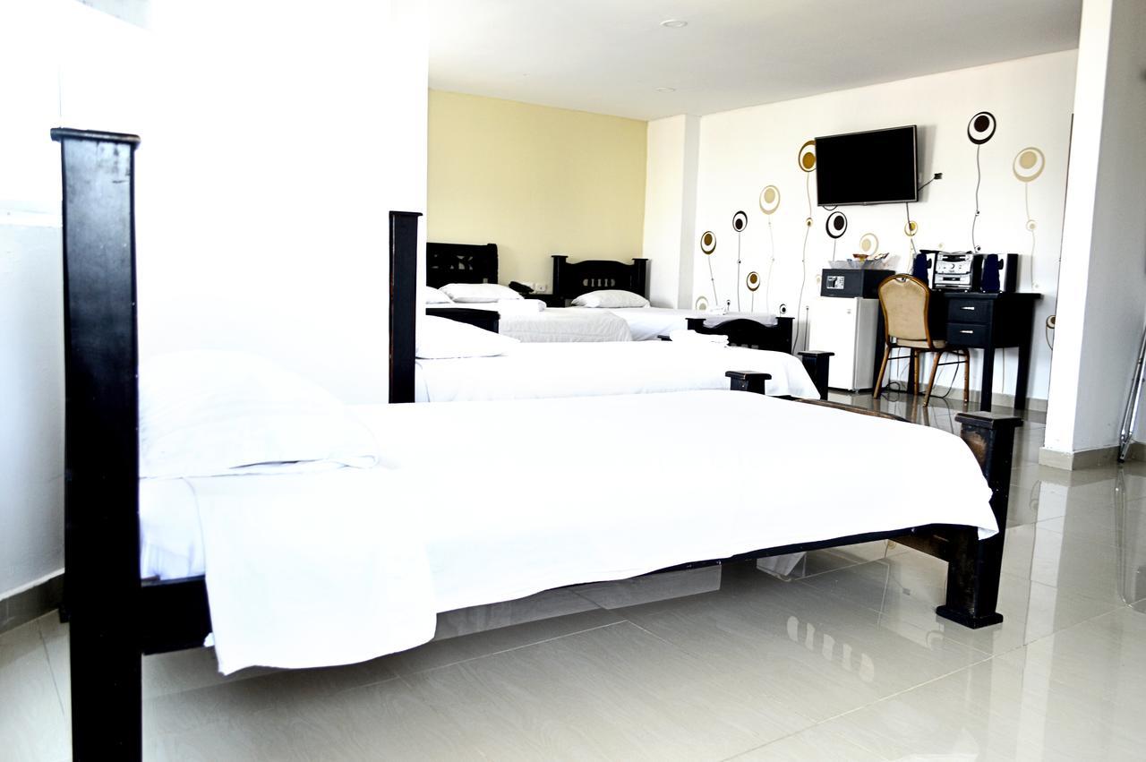 Hotel Intersuites Barranquilla  Ngoại thất bức ảnh