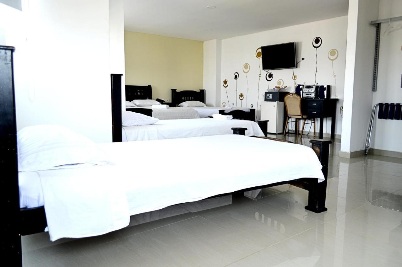 Hotel Intersuites Barranquilla  Ngoại thất bức ảnh